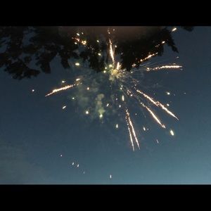 Meet your Posher, Lyv