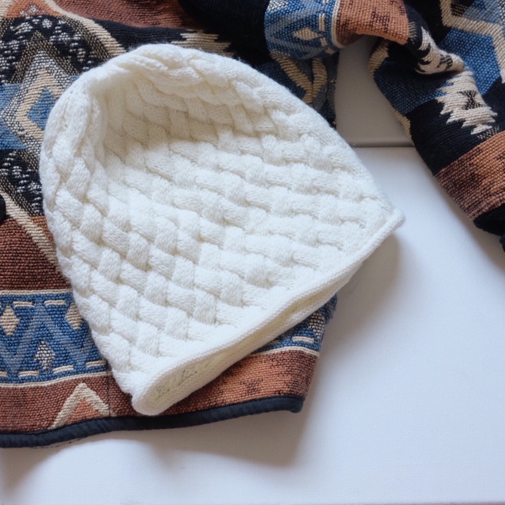 White crochet/knit beanie