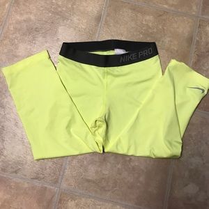 Nike Dri-Fit compression capris