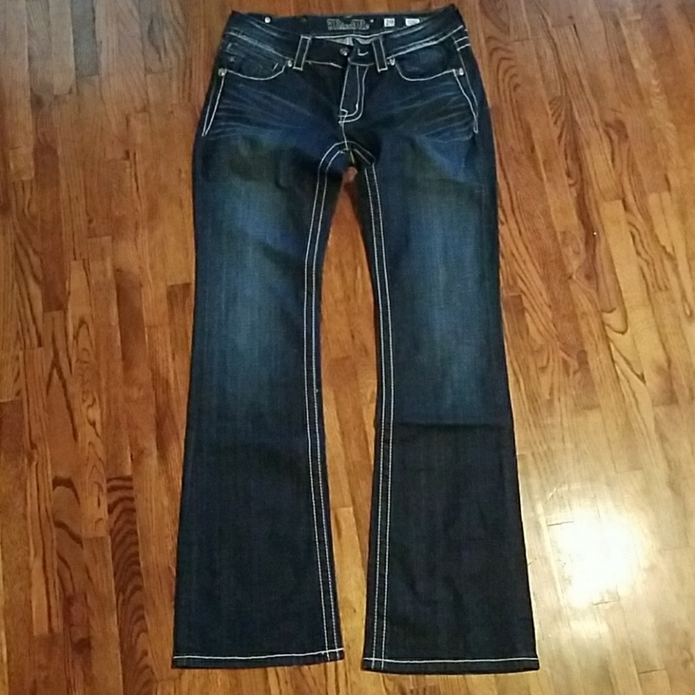 Miss Me 29 bootcut