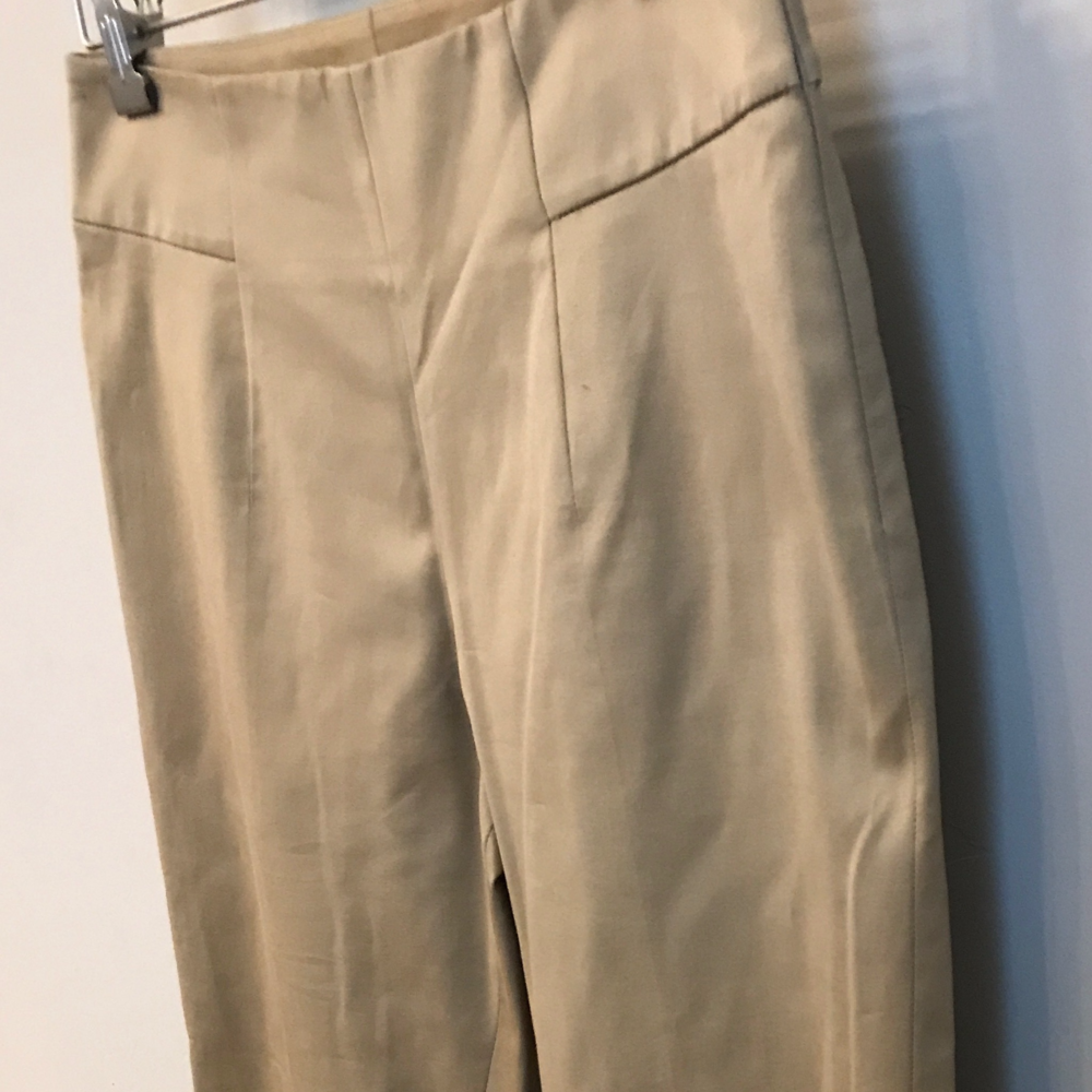 AKRIS Punto Cropped Pants Khaki Side Zipper Size 4