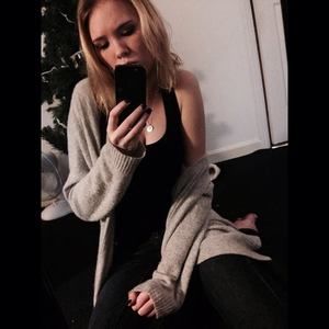 Meet your Posher, Gracie