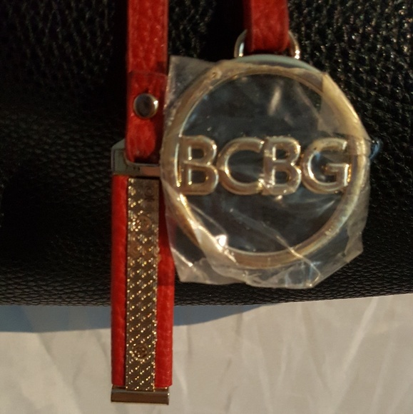 BCBG Paris Reversible Tote Bag black/red - Picture 2 of 5