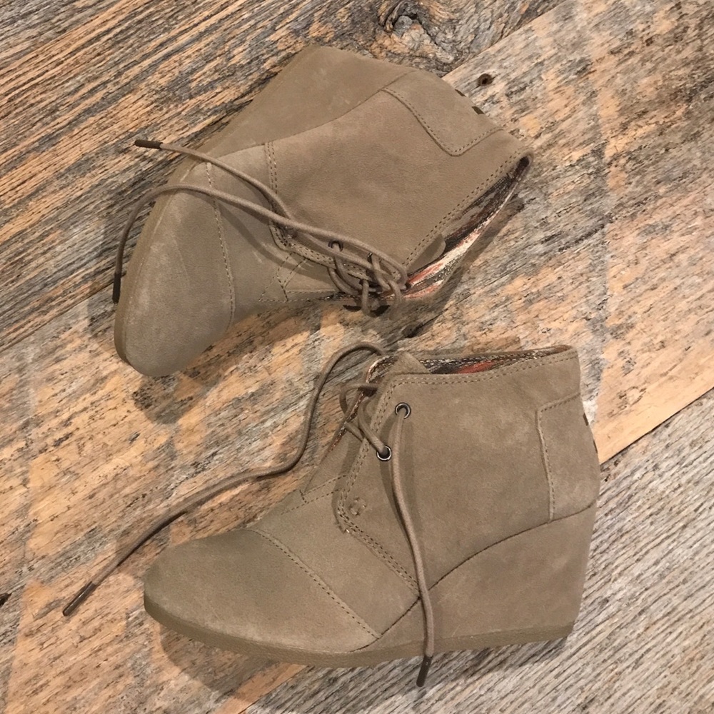 Toms Desert Wedges