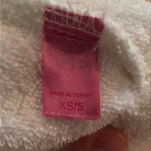 💥SOLD💥🎉2XHostPick🎉Victorias Secret Sequin Robe - Picture 3 of 8