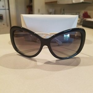 Like new Michael Kors Sunglasses