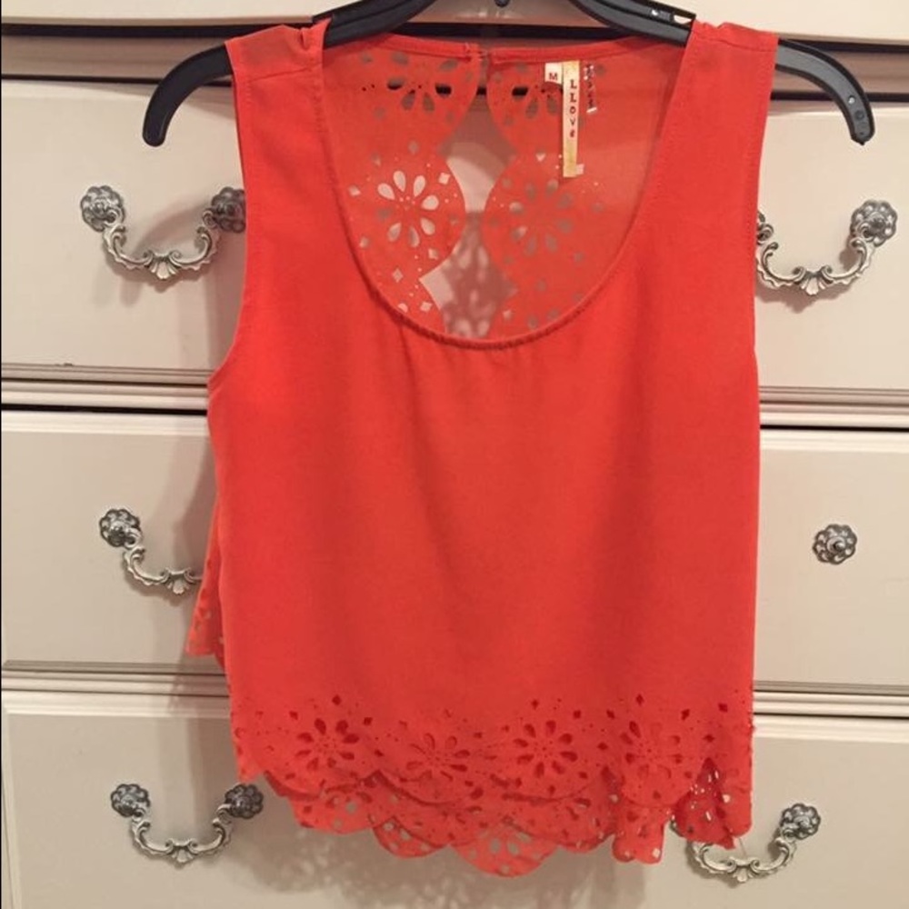 Orange scalloped crop-top