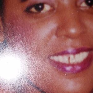 Meet your Posher, Deverne