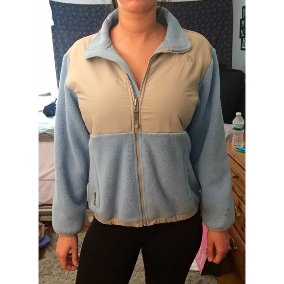 Blue North Face Jacket (youth)❄️ - Picture 4 of 6