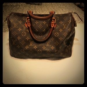 Louis Vuitton Speedy 30