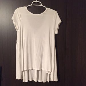 White Tunic With Short Sleeves