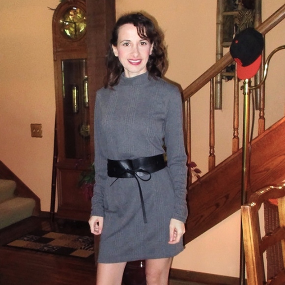 Meet your Posher, Dee - Picture 6 of 8