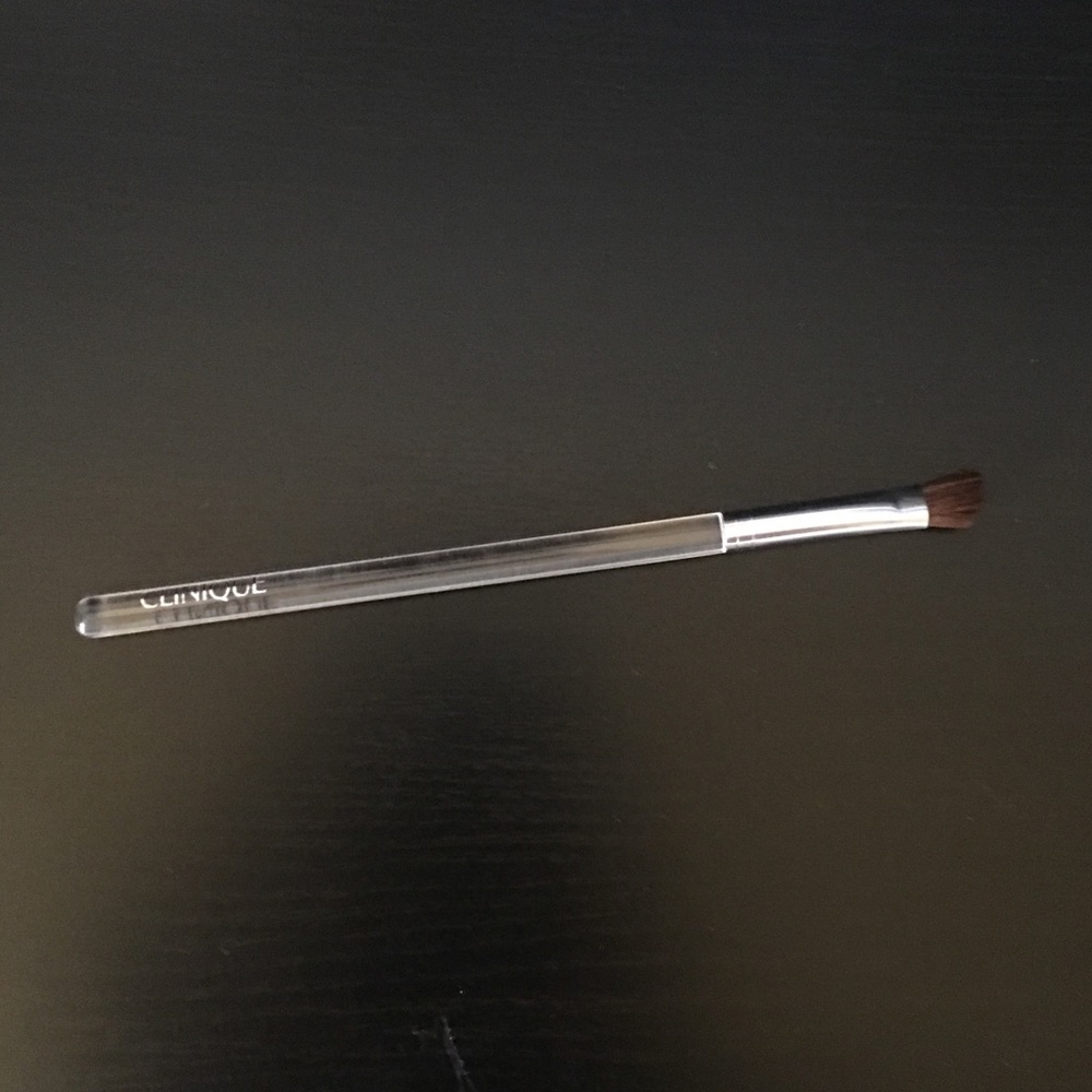 CLINIQUE / Eyeshadow Brush NWOT