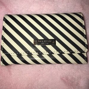 Kate Spade small wallet ♠️