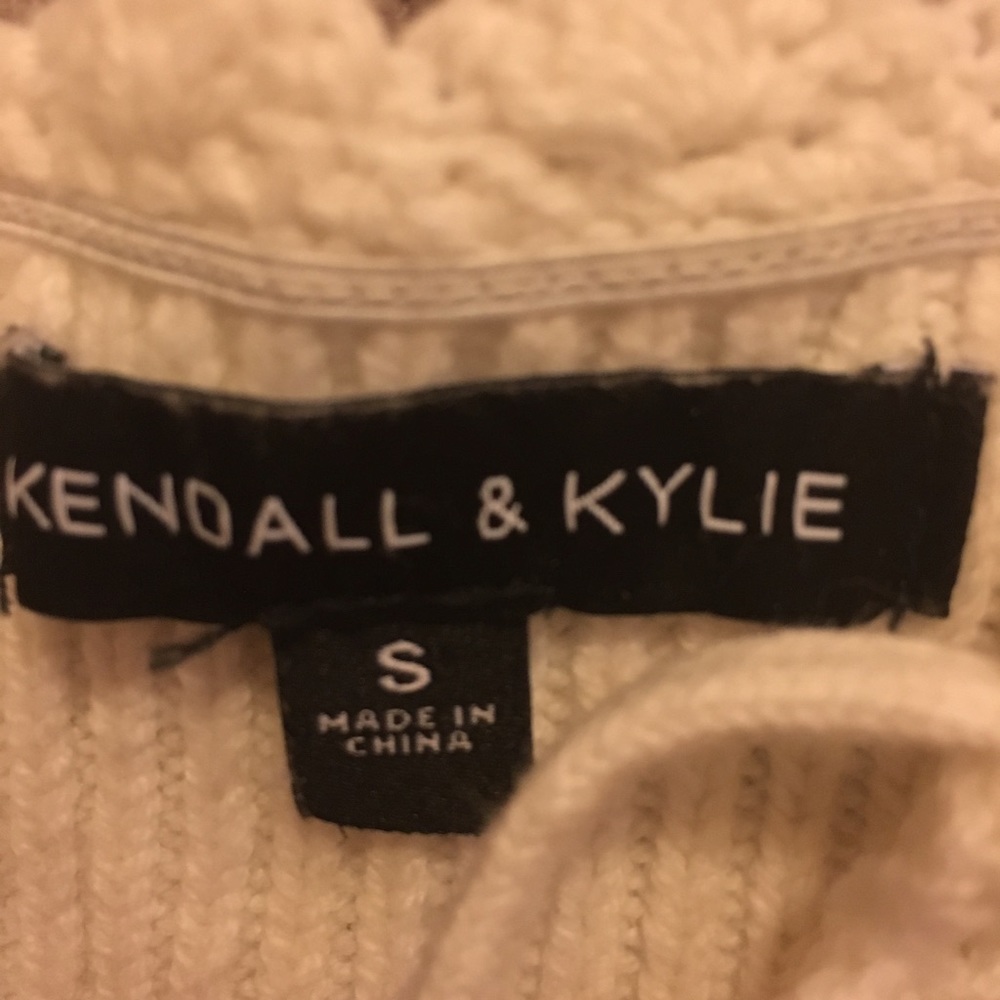 Kendall & Kylie Crochet Crop Top - Picture 2 of 4
