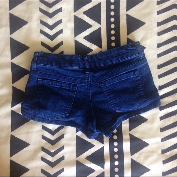 Forever 21 zip up shorts - Picture 2 of 2