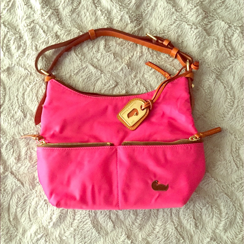 Dooney & Bourke shoulder purse