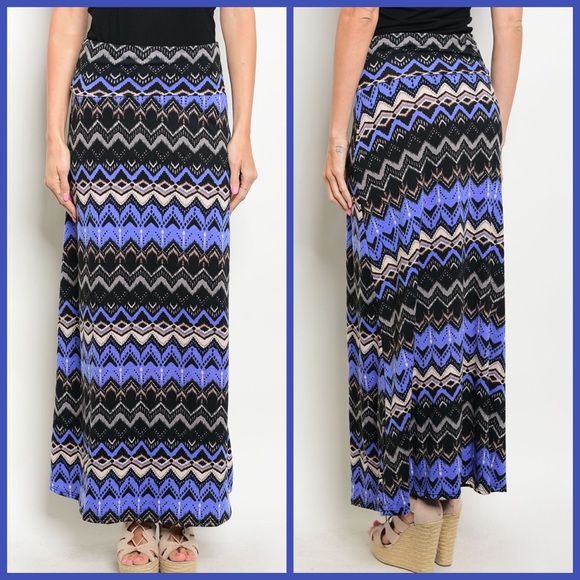 🆑FINAL PRICE‼️💙GORGEOUS PRINTED MAXI SKIRT💙 - Picture 2 of 2