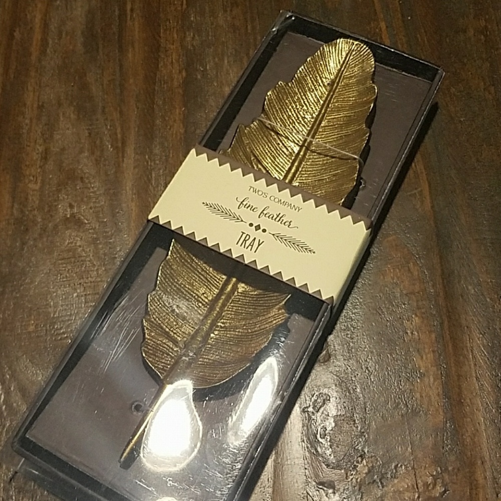 Feather Tray