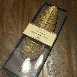 Feather Tray