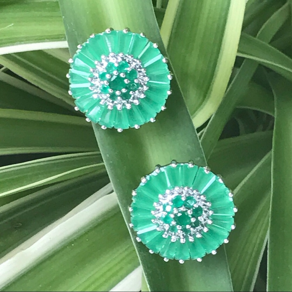 🍯Emerald Color Studs Earrings 🍯