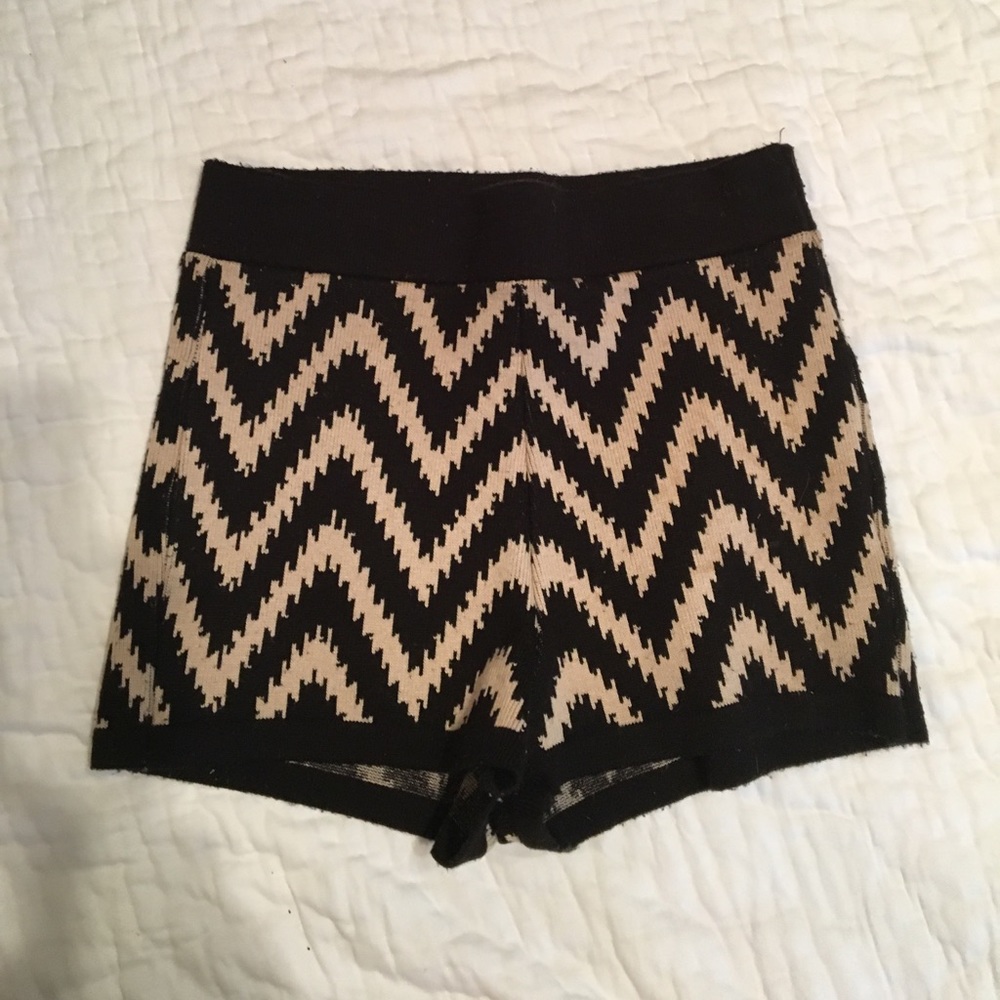 Chevron shorts
