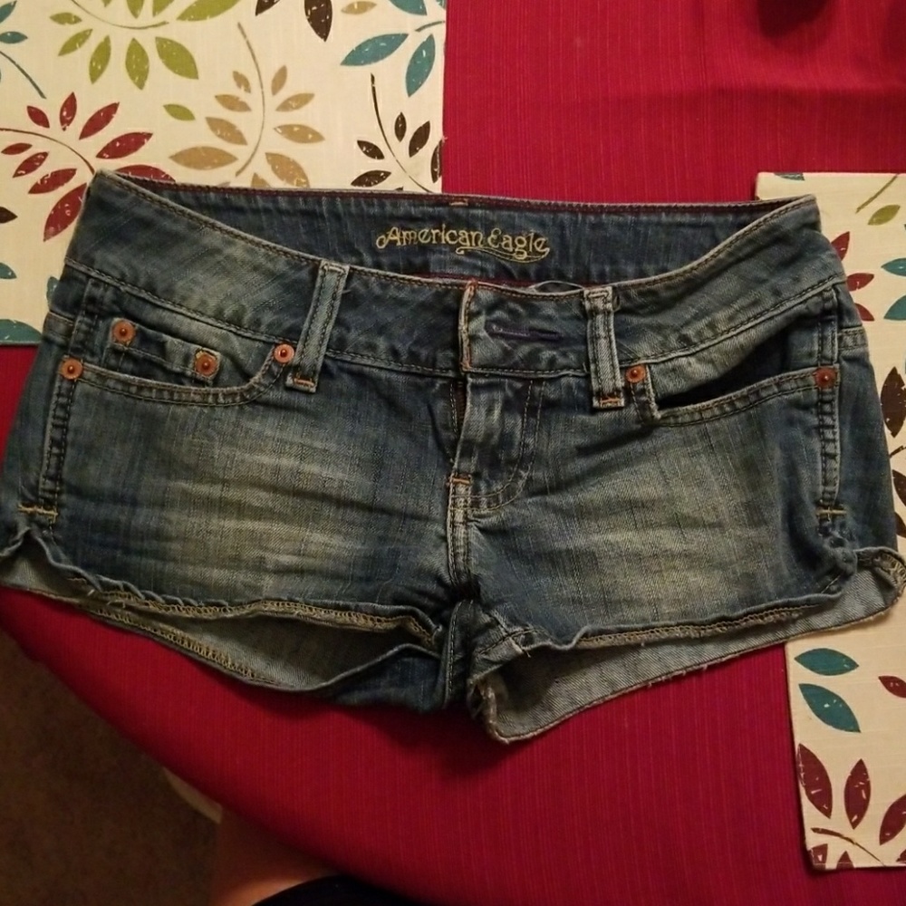 American Eagle shorts