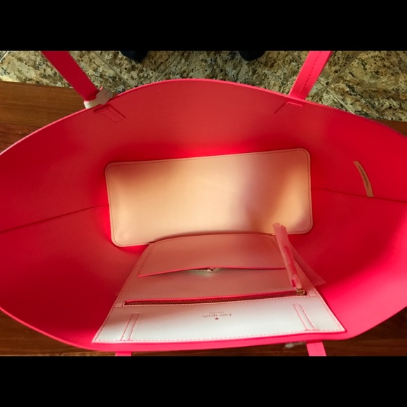 NWT Kate Spade How Refreshing Len Fruit Medleytote - Picture 4 of 8