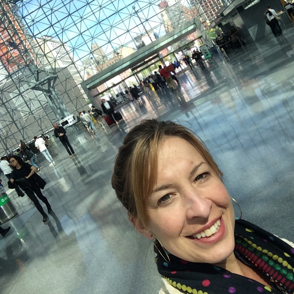 Meet your Posher, Areta