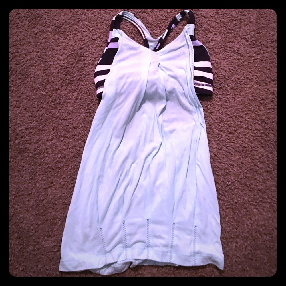 Lululemon workout tank