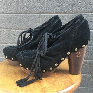❌SOLD❌ Flogg Black Suede Demi Boot Style Clogs