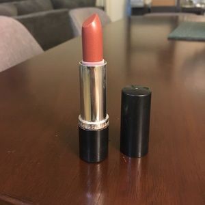 Elizabeth Arden lipstick in mocha shimmer