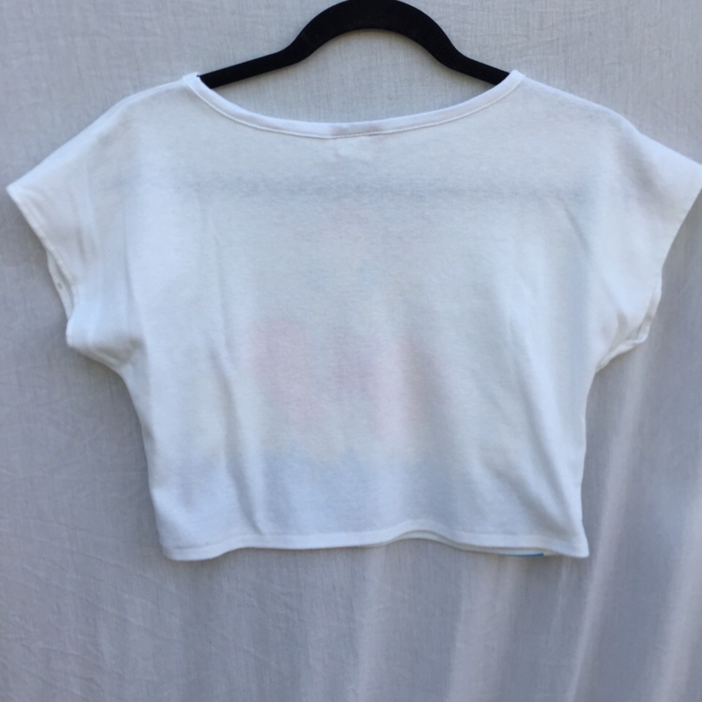 sold X VINTAGE 1985 WARNER BROS TWEETY BIRD CROP TEE - Picture 5 of 8