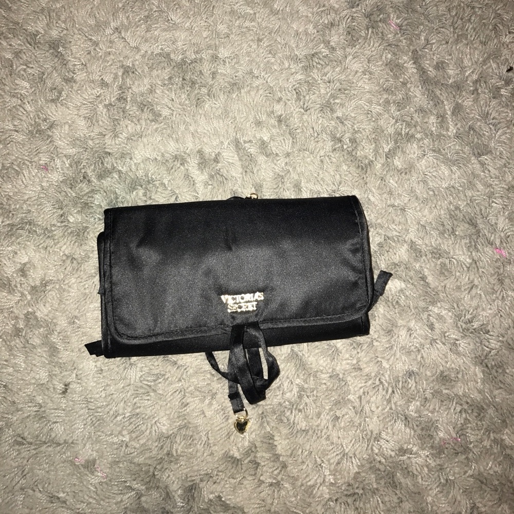 Travel jewelry roll