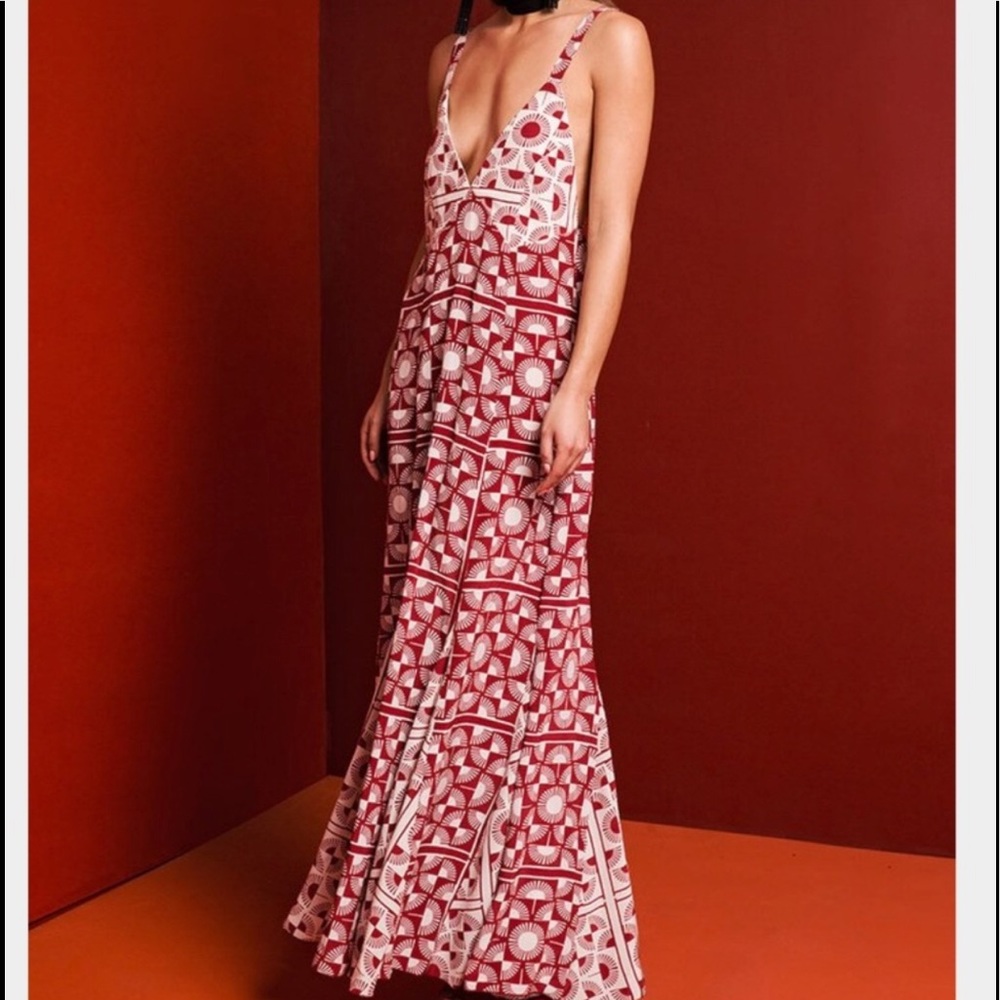 TRADED - Stone Cold Fox Yoko gown