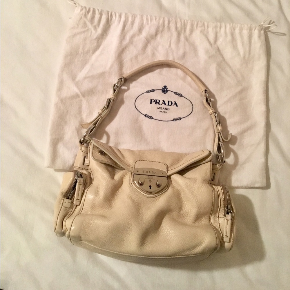 Authentic Prada Fold-over Shoulder Bag in Creme❗️