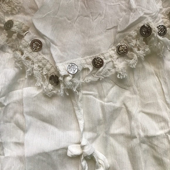 🆕 Ivory Ruffle Strapless Dress with Tassel Detail - Picture 5 of 5