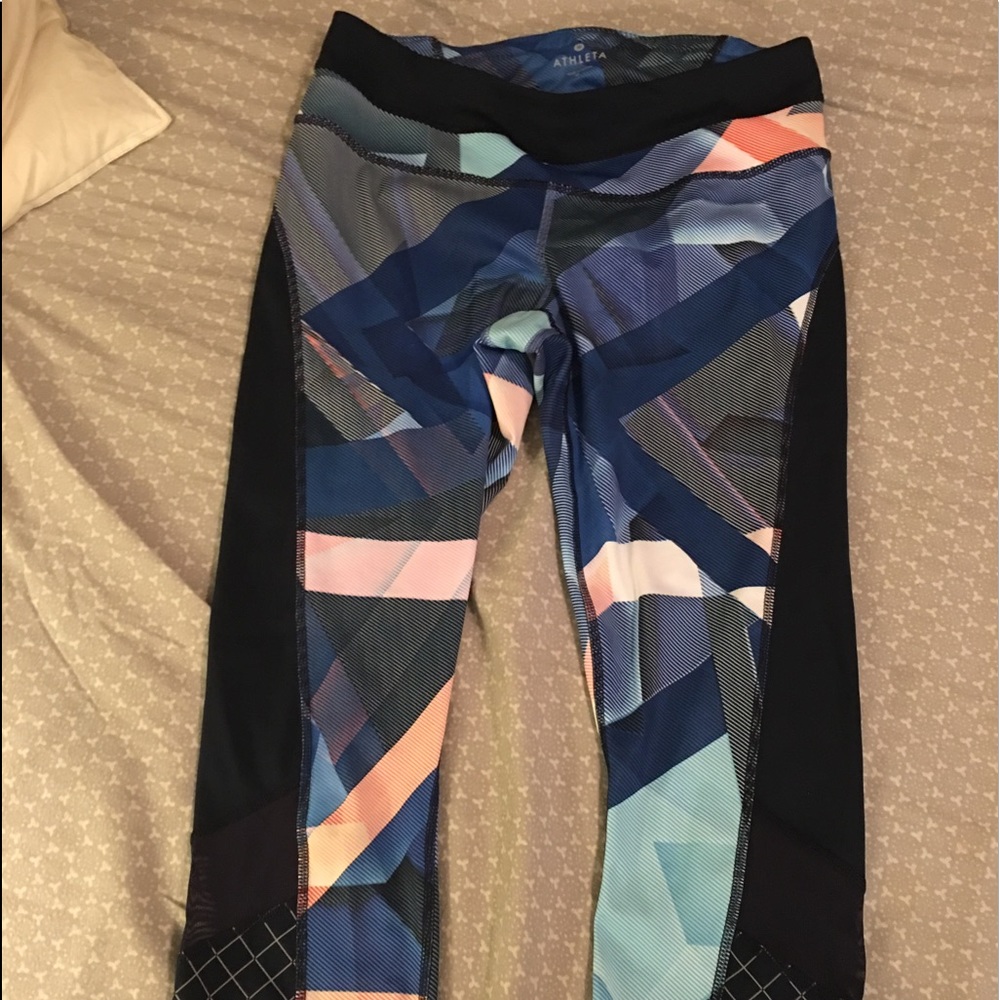 Athleta Sonar Capris Small