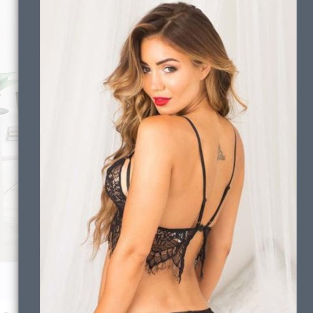 Black lace bra ( LAST 1 left!!!) - Picture 3 of 5