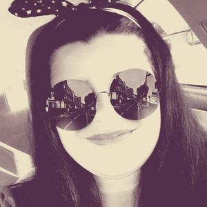 Meet your Posher, Angelina