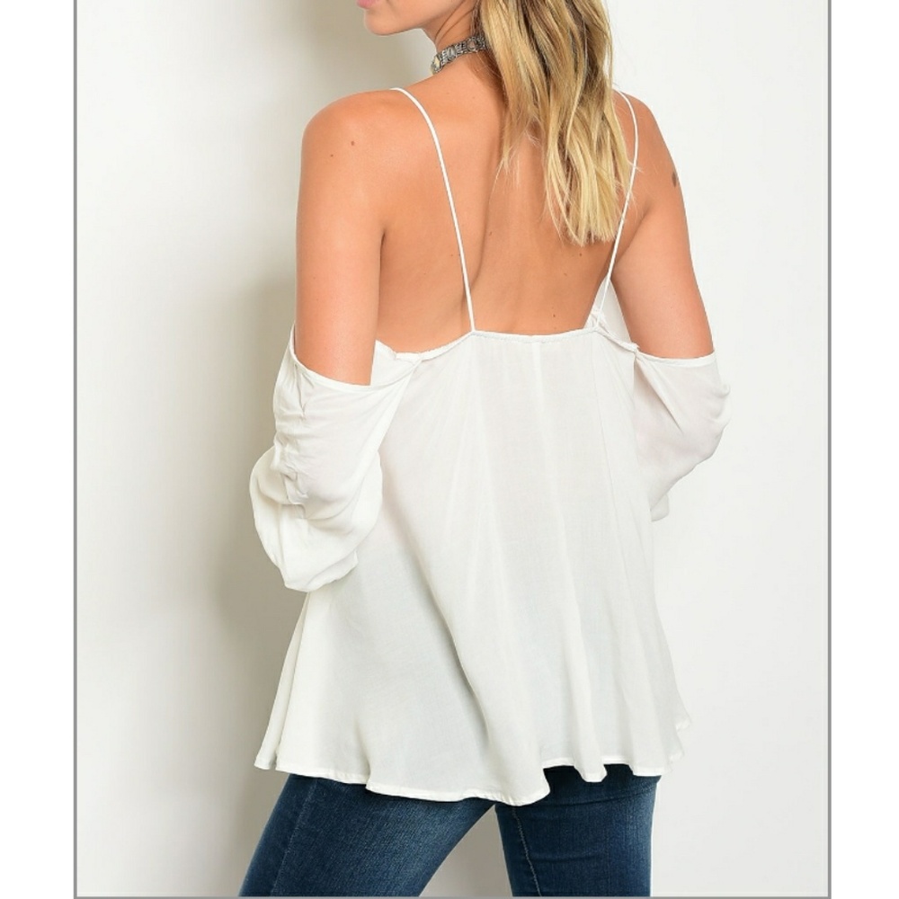 Pretty Ivory Cold Shoulder Top - Picture 2 of 7