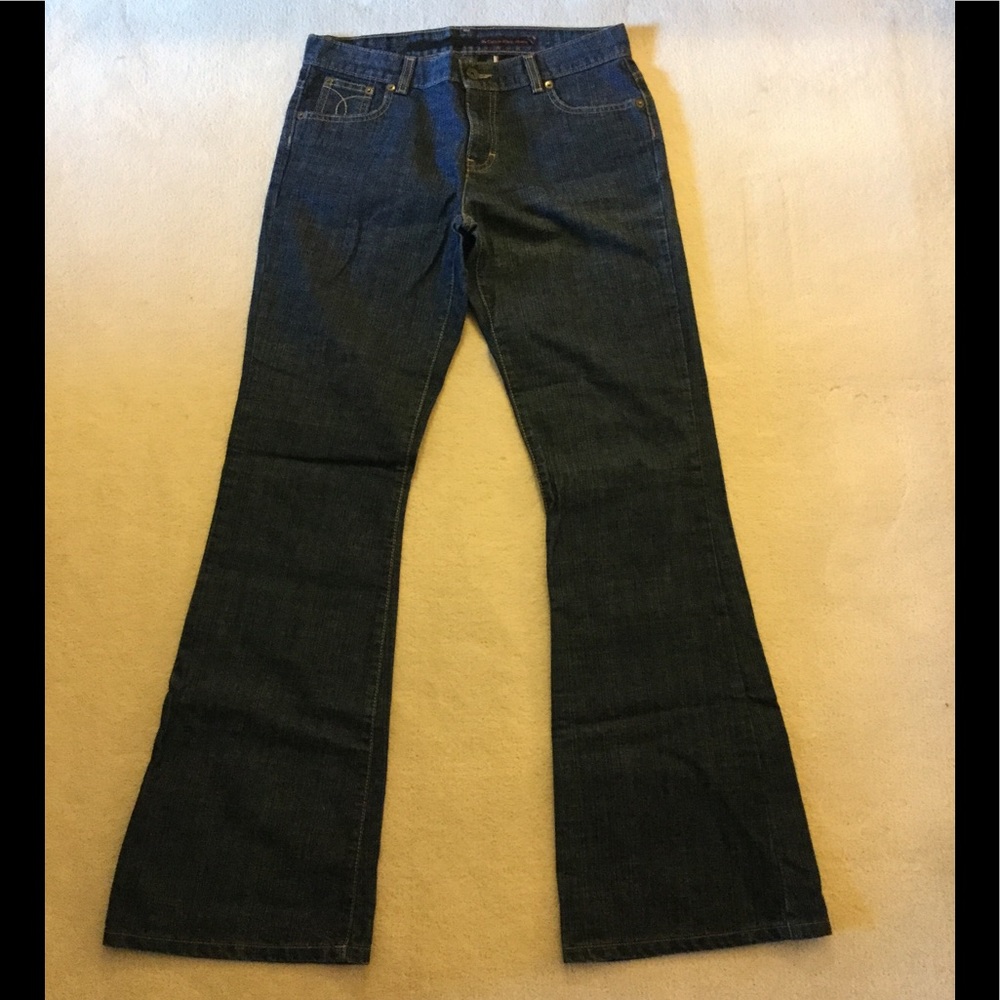 Calvin Klein Jeans, Size 9