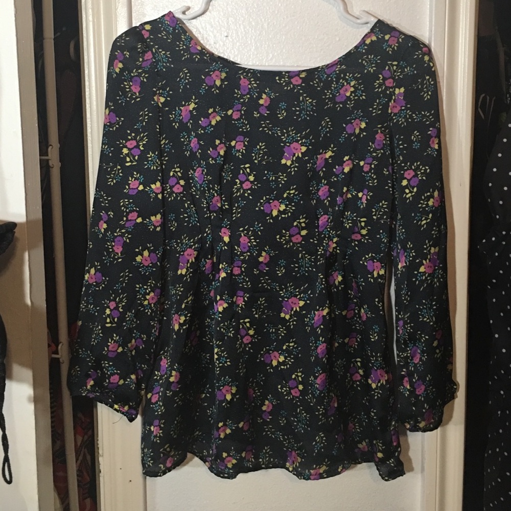 Flower blouse.