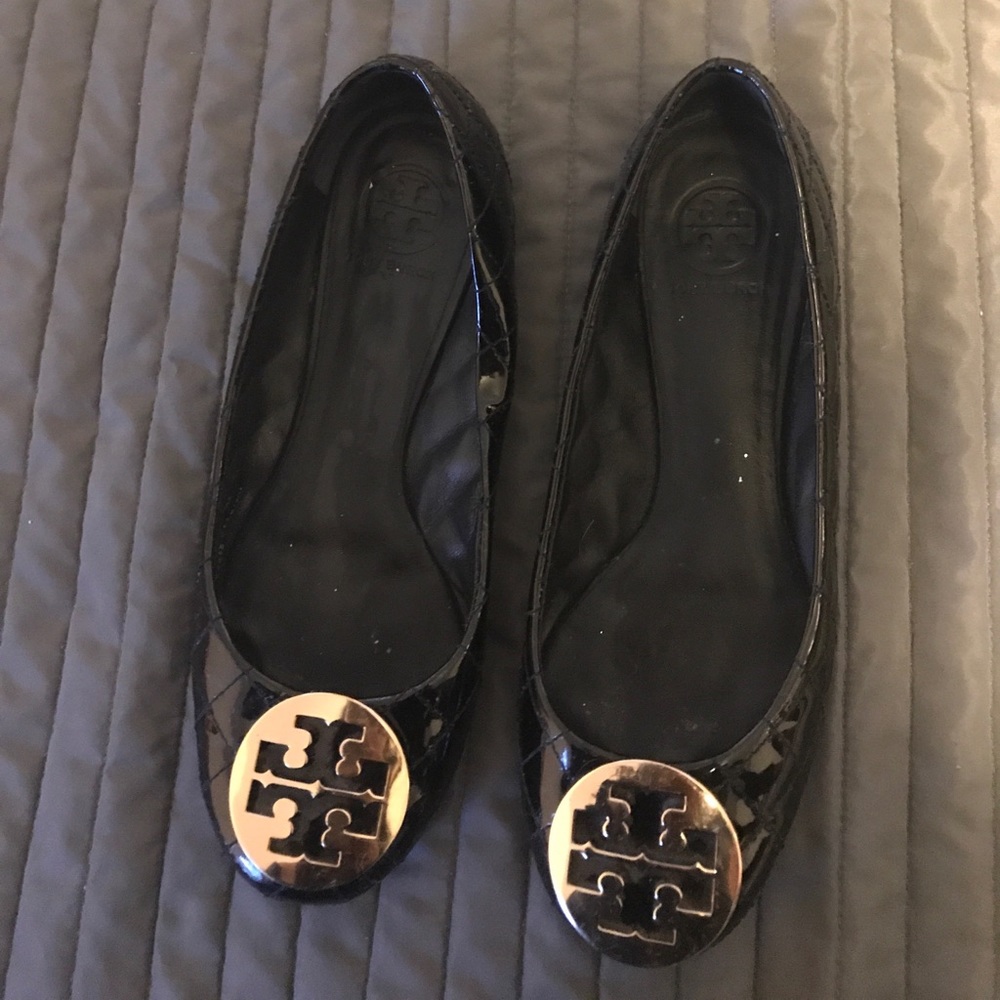 Quilted Tory black flats.