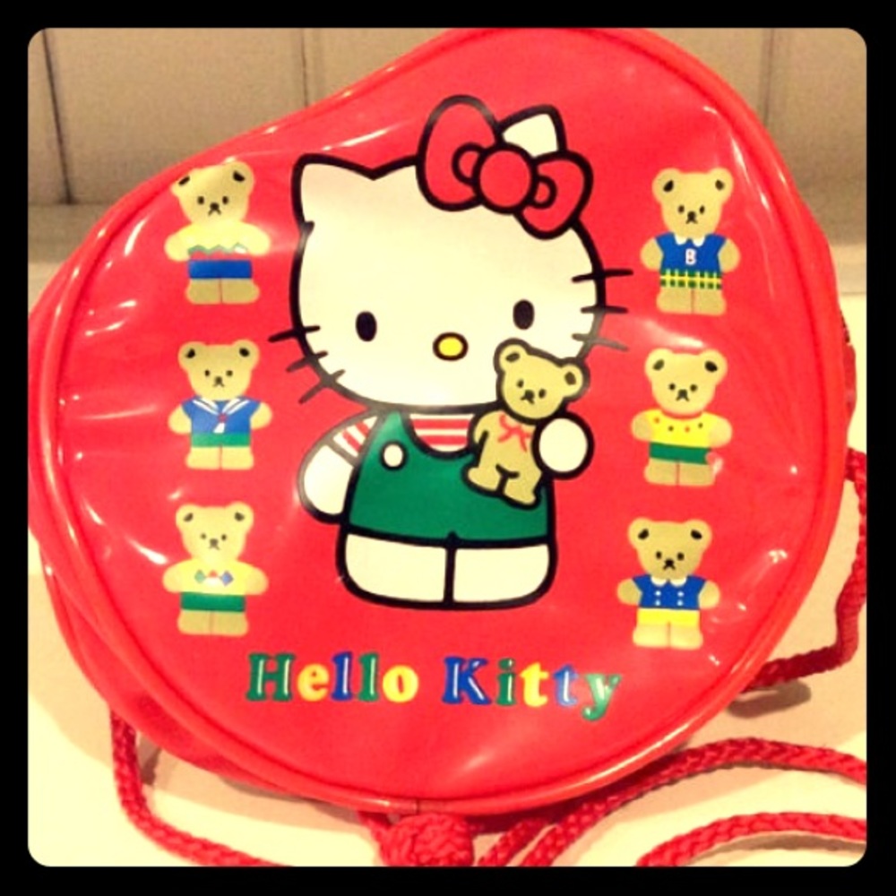 1993 Sanrio Hello Kitty Round Vinyl Purse 👛