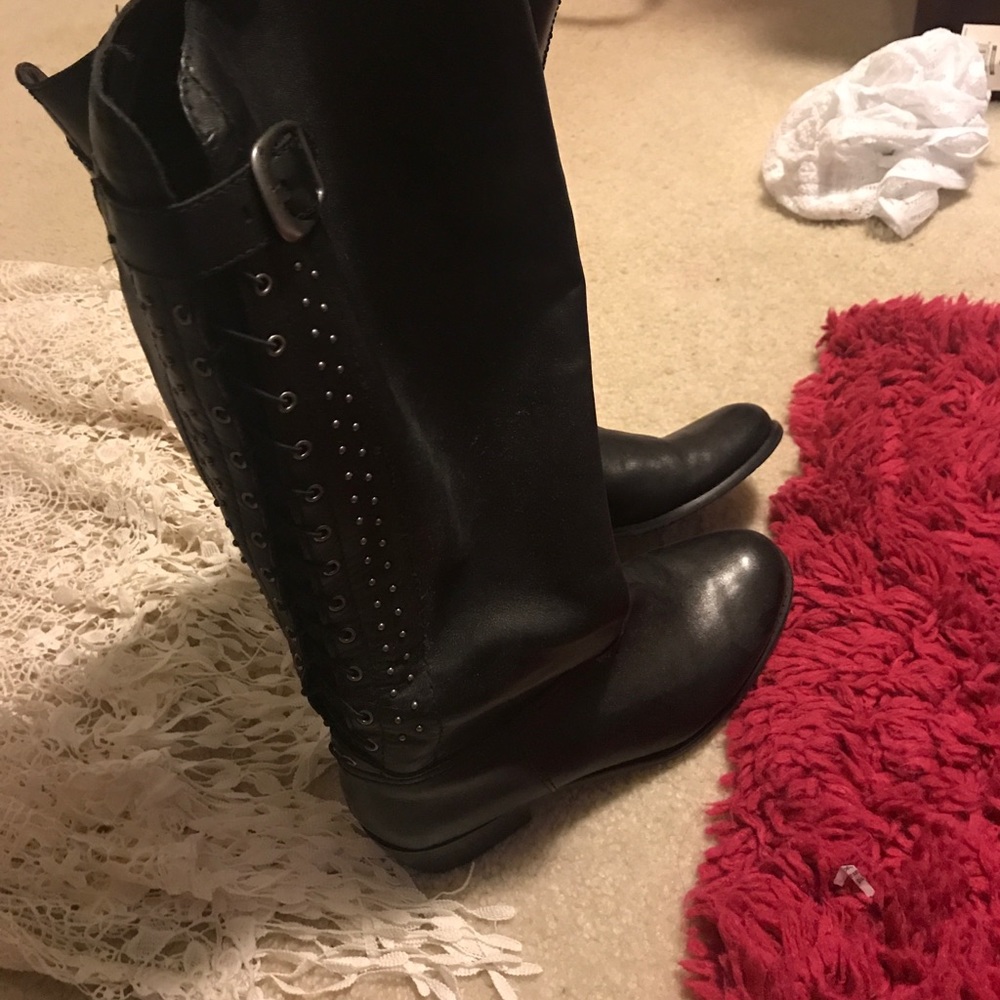 black boots