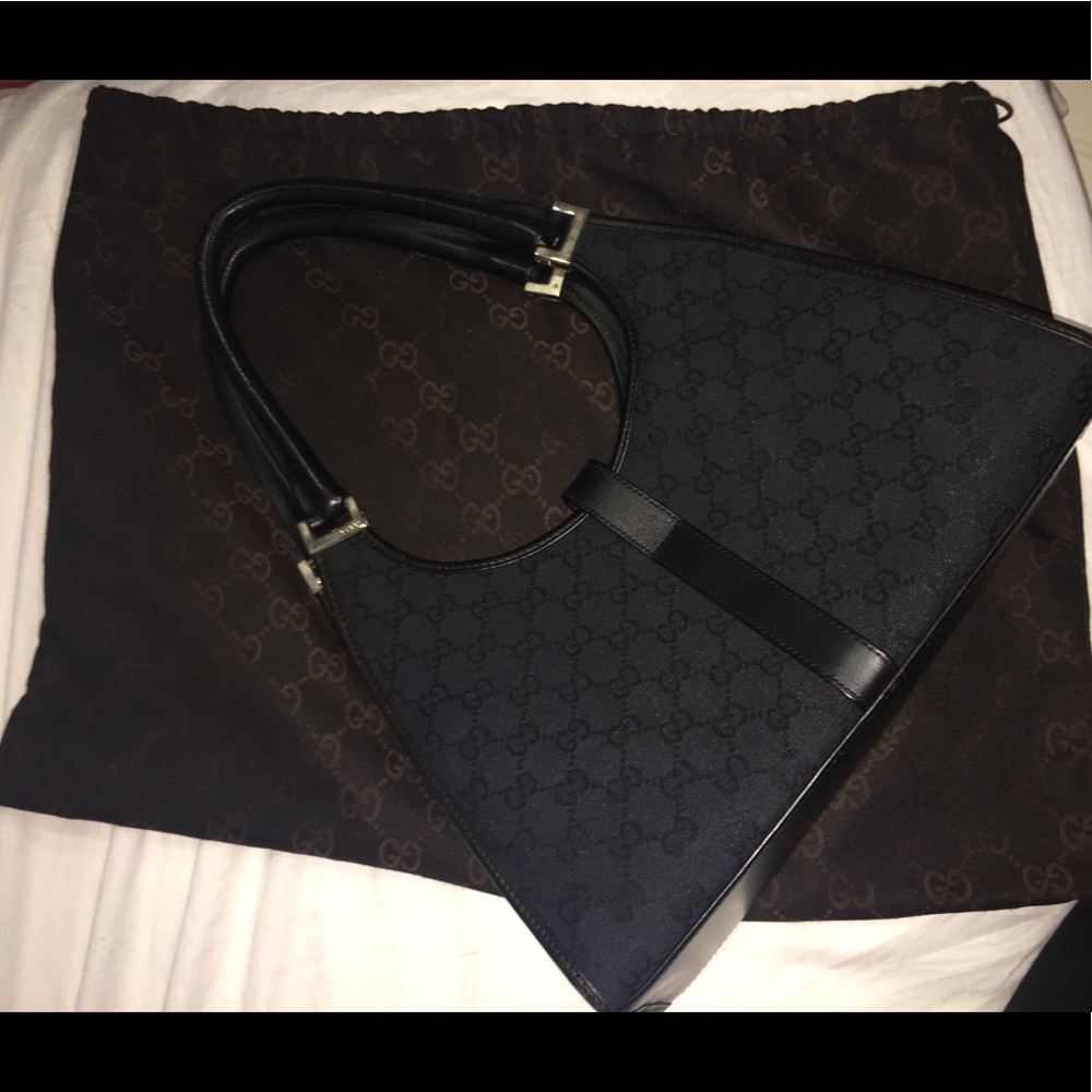 Authentic Black Gucci Shoulder Bag