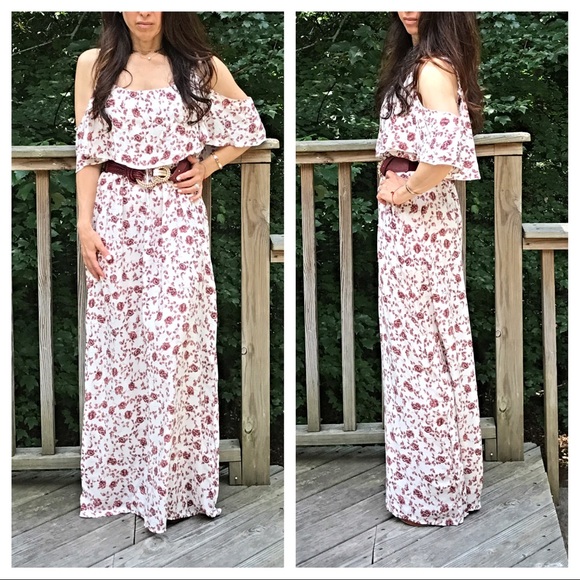 Dresses & Skirts - 🆕 Paris maxi dress LAST ONE SALE