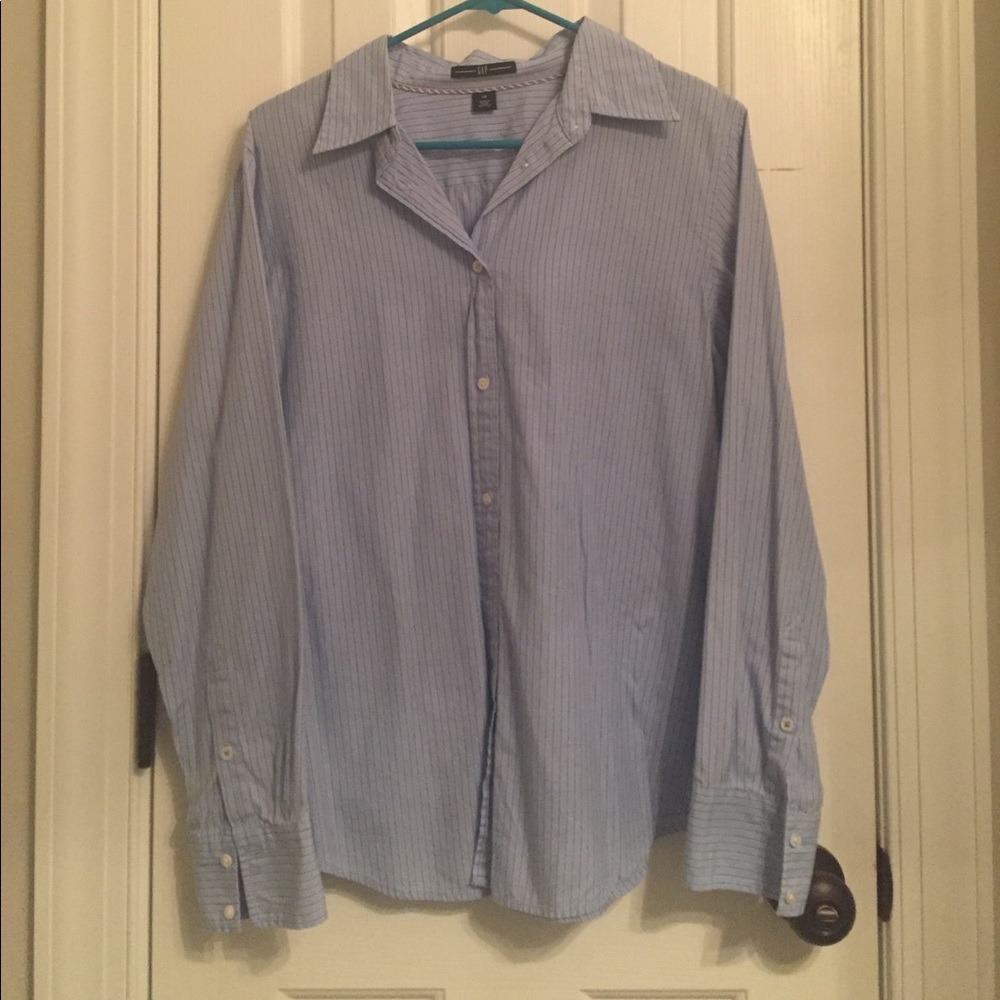 Gap blue stripe button down dress shirt