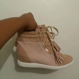 Women's Wedge Sneakers